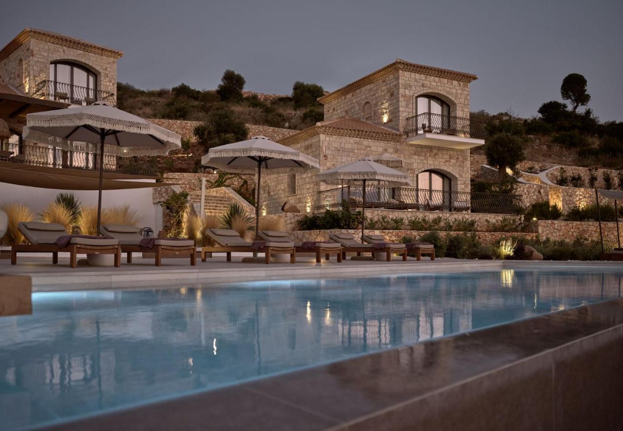 Rebek Luxury Villas & Suites 아기오스니콜라우스 외부 사진