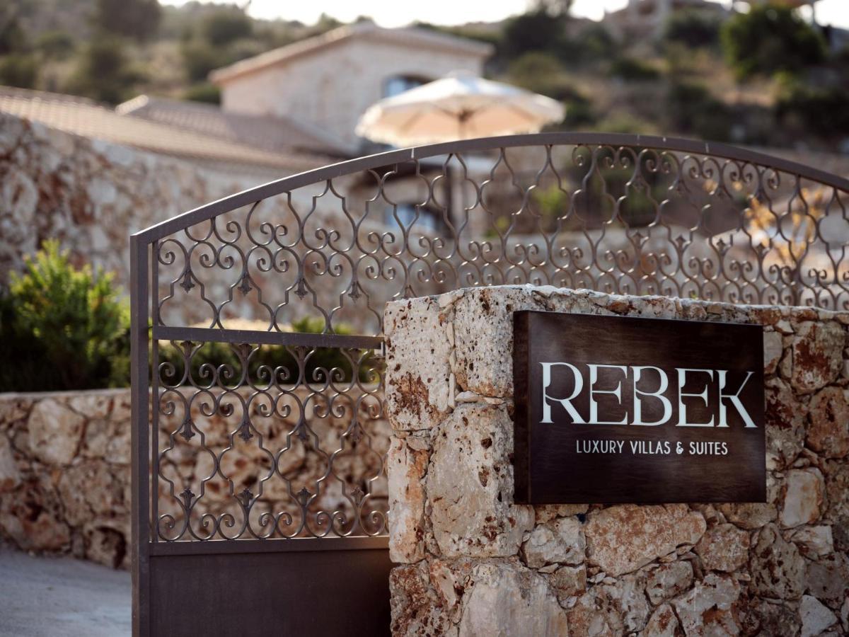 Rebek Luxury Villas & Suites 아기오스니콜라우스 외부 사진