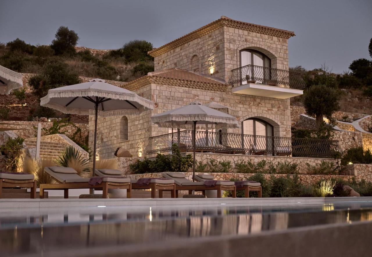Rebek Luxury Villas & Suites 아기오스니콜라우스 외부 사진