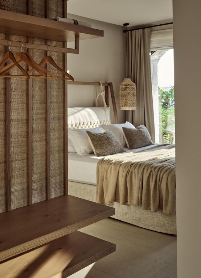 Rebek Luxury Villas & Suites 아기오스니콜라우스 외부 사진