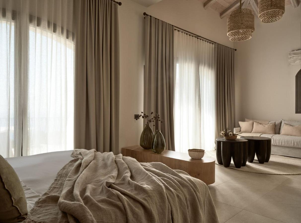 Rebek Luxury Villas & Suites 아기오스니콜라우스 외부 사진