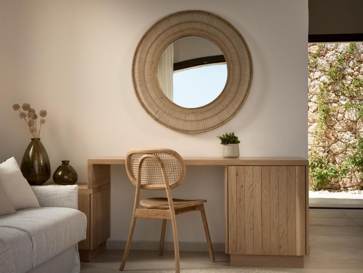 Rebek Luxury Villas & Suites 아기오스니콜라우스 외부 사진